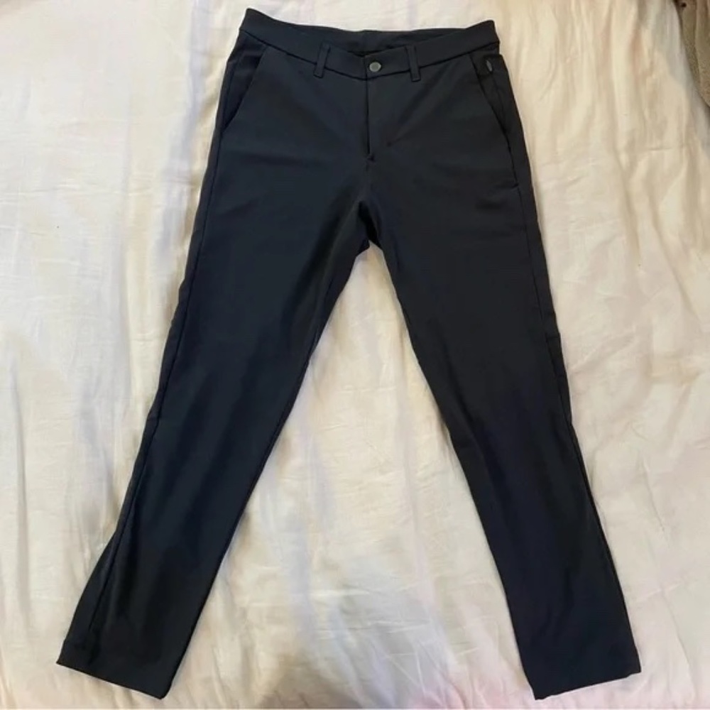 Lululemon Commission Pant, slim fit